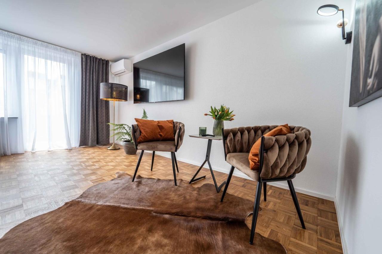 City Wohnung Fn L 5 Klimatisiert Mit Balkon Und Kueche Friedrichshafen Exterior photo