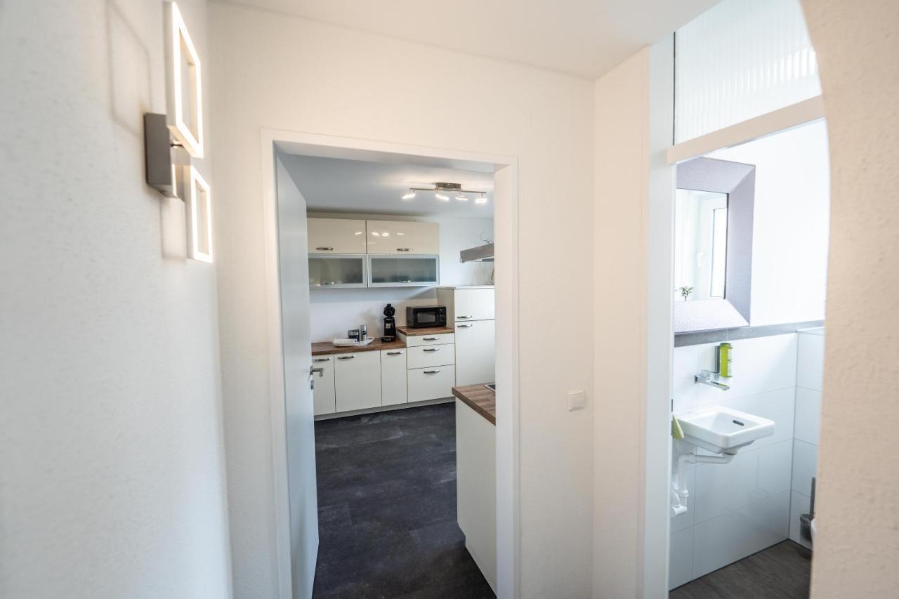 City Wohnung Fn L 5 Klimatisiert Mit Balkon Und Kueche Friedrichshafen Exterior photo