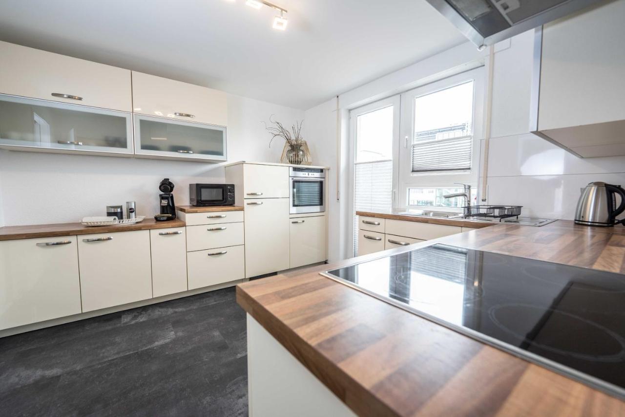 City Wohnung Fn L 5 Klimatisiert Mit Balkon Und Kueche Friedrichshafen Exterior photo